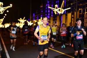 BIB: 41352, 45511
                            <button type="button" onclick="openModal(20032828)" class="btn btn-primary btn-sm float-right btn-popup" data-toggle="modal" data-target=".modal-high-quality">
                        <i class="fas fa-shopping-cart"></i> Add to Cart
                    </button>
                                            <button type="button" onclick="isThisMe(20032828, true)" class="btn btn-success btn-sm float-right btn-popup btn-isme hidden" data-toggle="tooltip" data-placement="bottom" title="นี่คือรูปของคุณใช่ไหม คลิกที่นี่เพื่อเอาเข้าอัลบั้ม">
                        <i class="fas fa-plus"></i> Add to album
                    </button>
                    <button type="button" onclick="isThisMe(20032828, false)" class="btn btn-warning btn-sm float-right btn-popup btn-isnotme hidden">
                        <i class="fas fa-ban"></i> Remove from album
                    </button>