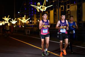 BIB: 201, 42062, 41634
                            <button type="button" onclick="openModal(19941935)" class="btn btn-primary btn-sm float-right btn-popup" data-toggle="modal" data-target=".modal-high-quality">
                        <i class="fas fa-shopping-cart"></i> Add to Cart
                    </button>
                                            <button type="button" onclick="isThisMe(19941935, true)" class="btn btn-success btn-sm float-right btn-popup btn-isme hidden" data-toggle="tooltip" data-placement="bottom" title="นี่คือรูปของคุณใช่ไหม คลิกที่นี่เพื่อเอาเข้าอัลบั้ม">
                        <i class="fas fa-plus"></i> Add to album
                    </button>
                    <button type="button" onclick="isThisMe(19941935, false)" class="btn btn-warning btn-sm float-right btn-popup btn-isnotme hidden">
                        <i class="fas fa-ban"></i> Remove from album
                    </button>