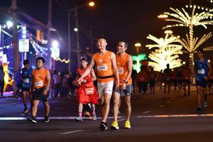 BIB: 132, 18602
                            <button type="button" onclick="openModal(21369294)" class="btn btn-primary btn-sm float-right btn-popup" data-toggle="modal" data-target=".modal-high-quality">
                        <i class="fas fa-shopping-cart"></i> Add to Cart
                    </button>
                                            <button type="button" onclick="isThisMe(21369294, true)" class="btn btn-success btn-sm float-right btn-popup btn-isme hidden" data-toggle="tooltip" data-placement="bottom" title="นี่คือรูปของคุณใช่ไหม คลิกที่นี่เพื่อเอาเข้าอัลบั้ม">
                        <i class="fas fa-plus"></i> Add to album
                    </button>
                    <button type="button" onclick="isThisMe(21369294, false)" class="btn btn-warning btn-sm float-right btn-popup btn-isnotme hidden">
                        <i class="fas fa-ban"></i> Remove from album
                    </button>