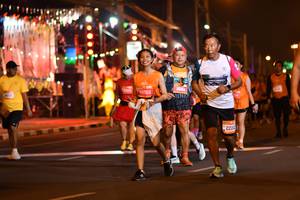 BIB: 222, 192, 99092
                            <button type="button" onclick="openModal(21370777)" class="btn btn-primary btn-sm float-right btn-popup" data-toggle="modal" data-target=".modal-high-quality">
                        <i class="fas fa-shopping-cart"></i> Add to Cart
                    </button>
                                            <button type="button" onclick="isThisMe(21370777, true)" class="btn btn-success btn-sm float-right btn-popup btn-isme hidden" data-toggle="tooltip" data-placement="bottom" title="นี่คือรูปของคุณใช่ไหม คลิกที่นี่เพื่อเอาเข้าอัลบั้ม">
                        <i class="fas fa-plus"></i> Add to album
                    </button>
                    <button type="button" onclick="isThisMe(21370777, false)" class="btn btn-warning btn-sm float-right btn-popup btn-isnotme hidden">
                        <i class="fas fa-ban"></i> Remove from album
                    </button>