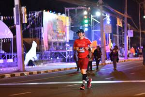 BIB: 40810
                            <button type="button" onclick="openModal(21388861)" class="btn btn-primary btn-sm float-right btn-popup" data-toggle="modal" data-target=".modal-high-quality">
                        <i class="fas fa-shopping-cart"></i> Add to Cart
                    </button>
                                            <button type="button" onclick="isThisMe(21388861, true)" class="btn btn-success btn-sm float-right btn-popup btn-isme hidden" data-toggle="tooltip" data-placement="bottom" title="นี่คือรูปของคุณใช่ไหม คลิกที่นี่เพื่อเอาเข้าอัลบั้ม">
                        <i class="fas fa-plus"></i> Add to album
                    </button>
                    <button type="button" onclick="isThisMe(21388861, false)" class="btn btn-warning btn-sm float-right btn-popup btn-isnotme hidden">
                        <i class="fas fa-ban"></i> Remove from album
                    </button>