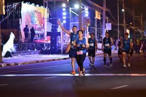 BIB: 28997
                            <button type="button" onclick="openModal(21390848)" class="btn btn-primary btn-sm float-right btn-popup" data-toggle="modal" data-target=".modal-high-quality">
                        <i class="fas fa-shopping-cart"></i> Add to Cart
                    </button>
                                            <button type="button" onclick="isThisMe(21390848, true)" class="btn btn-success btn-sm float-right btn-popup btn-isme hidden" data-toggle="tooltip" data-placement="bottom" title="นี่คือรูปของคุณใช่ไหม คลิกที่นี่เพื่อเอาเข้าอัลบั้ม">
                        <i class="fas fa-plus"></i> Add to album
                    </button>
                    <button type="button" onclick="isThisMe(21390848, false)" class="btn btn-warning btn-sm float-right btn-popup btn-isnotme hidden">
                        <i class="fas fa-ban"></i> Remove from album
                    </button>