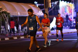 BIB: 98121
                            <button type="button" onclick="openModal(21391143)" class="btn btn-primary btn-sm float-right btn-popup" data-toggle="modal" data-target=".modal-high-quality">
                        <i class="fas fa-shopping-cart"></i> Add to Cart
                    </button>
                                            <button type="button" onclick="isThisMe(21391143, true)" class="btn btn-success btn-sm float-right btn-popup btn-isme hidden" data-toggle="tooltip" data-placement="bottom" title="นี่คือรูปของคุณใช่ไหม คลิกที่นี่เพื่อเอาเข้าอัลบั้ม">
                        <i class="fas fa-plus"></i> Add to album
                    </button>
                    <button type="button" onclick="isThisMe(21391143, false)" class="btn btn-warning btn-sm float-right btn-popup btn-isnotme hidden">
                        <i class="fas fa-ban"></i> Remove from album
                    </button>