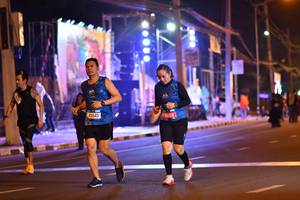 BIB: 6169
                            <button type="button" onclick="openModal(21391521)" class="btn btn-primary btn-sm float-right btn-popup" data-toggle="modal" data-target=".modal-high-quality">
                        <i class="fas fa-shopping-cart"></i> Add to Cart
                    </button>
                                            <button type="button" onclick="isThisMe(21391521, true)" class="btn btn-success btn-sm float-right btn-popup btn-isme hidden" data-toggle="tooltip" data-placement="bottom" title="นี่คือรูปของคุณใช่ไหม คลิกที่นี่เพื่อเอาเข้าอัลบั้ม">
                        <i class="fas fa-plus"></i> Add to album
                    </button>
                    <button type="button" onclick="isThisMe(21391521, false)" class="btn btn-warning btn-sm float-right btn-popup btn-isnotme hidden">
                        <i class="fas fa-ban"></i> Remove from album
                    </button>