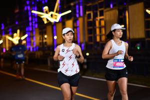 BIB: 45129
                            <button type="button" onclick="openModal(21231165)" class="btn btn-primary btn-sm float-right btn-popup" data-toggle="modal" data-target=".modal-high-quality">
                        <i class="fas fa-shopping-cart"></i> Add to Cart
                    </button>
                                            <button type="button" onclick="isThisMe(21231165, true)" class="btn btn-success btn-sm float-right btn-popup btn-isme hidden" data-toggle="tooltip" data-placement="bottom" title="นี่คือรูปของคุณใช่ไหม คลิกที่นี่เพื่อเอาเข้าอัลบั้ม">
                        <i class="fas fa-plus"></i> Add to album
                    </button>
                    <button type="button" onclick="isThisMe(21231165, false)" class="btn btn-warning btn-sm float-right btn-popup btn-isnotme hidden">
                        <i class="fas fa-ban"></i> Remove from album
                    </button>