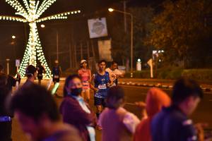 BIB: 41888
                            <button type="button" onclick="openModal(21377841)" class="btn btn-primary btn-sm float-right btn-popup" data-toggle="modal" data-target=".modal-high-quality">
                        <i class="fas fa-shopping-cart"></i> Add to Cart
                    </button>
                                            <button type="button" onclick="isThisMe(21377841, true)" class="btn btn-success btn-sm float-right btn-popup btn-isme hidden" data-toggle="tooltip" data-placement="bottom" title="นี่คือรูปของคุณใช่ไหม คลิกที่นี่เพื่อเอาเข้าอัลบั้ม">
                        <i class="fas fa-plus"></i> Add to album
                    </button>
                    <button type="button" onclick="isThisMe(21377841, false)" class="btn btn-warning btn-sm float-right btn-popup btn-isnotme hidden">
                        <i class="fas fa-ban"></i> Remove from album
                    </button>
