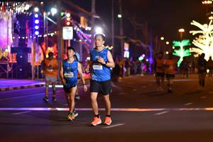BIB: 43015
                            <button type="button" onclick="openModal(21371785)" class="btn btn-primary btn-sm float-right btn-popup" data-toggle="modal" data-target=".modal-high-quality">
                        <i class="fas fa-shopping-cart"></i> Add to Cart
                    </button>
                                            <button type="button" onclick="isThisMe(21371785, true)" class="btn btn-success btn-sm float-right btn-popup btn-isme hidden" data-toggle="tooltip" data-placement="bottom" title="นี่คือรูปของคุณใช่ไหม คลิกที่นี่เพื่อเอาเข้าอัลบั้ม">
                        <i class="fas fa-plus"></i> Add to album
                    </button>
                    <button type="button" onclick="isThisMe(21371785, false)" class="btn btn-warning btn-sm float-right btn-popup btn-isnotme hidden">
                        <i class="fas fa-ban"></i> Remove from album
                    </button>