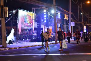 BIB: 
                            <button type="button" onclick="openModal(21390640)" class="btn btn-primary btn-sm float-right btn-popup" data-toggle="modal" data-target=".modal-high-quality">
                        <i class="fas fa-shopping-cart"></i> Add to Cart
                    </button>
                                            <button type="button" onclick="isThisMe(21390640, true)" class="btn btn-success btn-sm float-right btn-popup btn-isme hidden" data-toggle="tooltip" data-placement="bottom" title="นี่คือรูปของคุณใช่ไหม คลิกที่นี่เพื่อเอาเข้าอัลบั้ม">
                        <i class="fas fa-plus"></i> Add to album
                    </button>
                    <button type="button" onclick="isThisMe(21390640, false)" class="btn btn-warning btn-sm float-right btn-popup btn-isnotme hidden">
                        <i class="fas fa-ban"></i> Remove from album
                    </button>