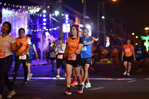 BIB: 389, 24010, 1038
                            <button type="button" onclick="openModal(21368292)" class="btn btn-primary btn-sm float-right btn-popup" data-toggle="modal" data-target=".modal-high-quality">
                        <i class="fas fa-shopping-cart"></i> Add to Cart
                    </button>
                                            <button type="button" onclick="isThisMe(21368292, true)" class="btn btn-success btn-sm float-right btn-popup btn-isme hidden" data-toggle="tooltip" data-placement="bottom" title="นี่คือรูปของคุณใช่ไหม คลิกที่นี่เพื่อเอาเข้าอัลบั้ม">
                        <i class="fas fa-plus"></i> Add to album
                    </button>
                    <button type="button" onclick="isThisMe(21368292, false)" class="btn btn-warning btn-sm float-right btn-popup btn-isnotme hidden">
                        <i class="fas fa-ban"></i> Remove from album
                    </button>