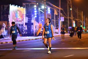 BIB: 222528, 43354
                            <button type="button" onclick="openModal(21392355)" class="btn btn-primary btn-sm float-right btn-popup" data-toggle="modal" data-target=".modal-high-quality">
                        <i class="fas fa-shopping-cart"></i> Add to Cart
                    </button>
                                            <button type="button" onclick="isThisMe(21392355, true)" class="btn btn-success btn-sm float-right btn-popup btn-isme hidden" data-toggle="tooltip" data-placement="bottom" title="นี่คือรูปของคุณใช่ไหม คลิกที่นี่เพื่อเอาเข้าอัลบั้ม">
                        <i class="fas fa-plus"></i> Add to album
                    </button>
                    <button type="button" onclick="isThisMe(21392355, false)" class="btn btn-warning btn-sm float-right btn-popup btn-isnotme hidden">
                        <i class="fas fa-ban"></i> Remove from album
                    </button>