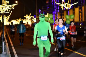 BIB: 42167, 45582
                            <button type="button" onclick="openModal(21551403)" class="btn btn-primary btn-sm float-right btn-popup" data-toggle="modal" data-target=".modal-high-quality">
                        <i class="fas fa-shopping-cart"></i> Add to Cart
                    </button>
                                            <button type="button" onclick="isThisMe(21551403, true)" class="btn btn-success btn-sm float-right btn-popup btn-isme hidden" data-toggle="tooltip" data-placement="bottom" title="นี่คือรูปของคุณใช่ไหม คลิกที่นี่เพื่อเอาเข้าอัลบั้ม">
                        <i class="fas fa-plus"></i> Add to album
                    </button>
                    <button type="button" onclick="isThisMe(21551403, false)" class="btn btn-warning btn-sm float-right btn-popup btn-isnotme hidden">
                        <i class="fas fa-ban"></i> Remove from album
                    </button>