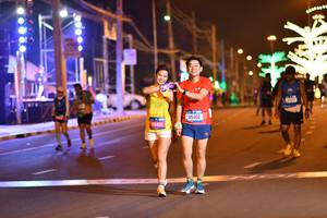 BIB: 85406, 85402
                            <button type="button" onclick="openModal(21395353)" class="btn btn-primary btn-sm float-right btn-popup" data-toggle="modal" data-target=".modal-high-quality">
                        <i class="fas fa-shopping-cart"></i> Add to Cart
                    </button>
                                            <button type="button" onclick="isThisMe(21395353, true)" class="btn btn-success btn-sm float-right btn-popup btn-isme hidden" data-toggle="tooltip" data-placement="bottom" title="นี่คือรูปของคุณใช่ไหม คลิกที่นี่เพื่อเอาเข้าอัลบั้ม">
                        <i class="fas fa-plus"></i> Add to album
                    </button>
                    <button type="button" onclick="isThisMe(21395353, false)" class="btn btn-warning btn-sm float-right btn-popup btn-isnotme hidden">
                        <i class="fas fa-ban"></i> Remove from album
                    </button>