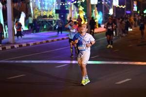 BIB: 43326
                            <button type="button" onclick="openModal(21371952)" class="btn btn-primary btn-sm float-right btn-popup" data-toggle="modal" data-target=".modal-high-quality">
                        <i class="fas fa-shopping-cart"></i> Add to Cart
                    </button>
                                            <button type="button" onclick="isThisMe(21371952, true)" class="btn btn-success btn-sm float-right btn-popup btn-isme hidden" data-toggle="tooltip" data-placement="bottom" title="นี่คือรูปของคุณใช่ไหม คลิกที่นี่เพื่อเอาเข้าอัลบั้ม">
                        <i class="fas fa-plus"></i> Add to album
                    </button>
                    <button type="button" onclick="isThisMe(21371952, false)" class="btn btn-warning btn-sm float-right btn-popup btn-isnotme hidden">
                        <i class="fas fa-ban"></i> Remove from album
                    </button>
