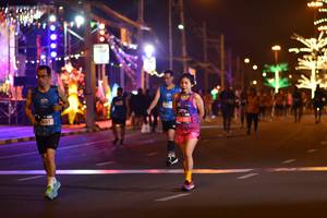 BIB: 41317, 45210
                            <button type="button" onclick="openModal(21372461)" class="btn btn-primary btn-sm float-right btn-popup" data-toggle="modal" data-target=".modal-high-quality">
                        <i class="fas fa-shopping-cart"></i> Add to Cart
                    </button>
                                            <button type="button" onclick="isThisMe(21372461, true)" class="btn btn-success btn-sm float-right btn-popup btn-isme hidden" data-toggle="tooltip" data-placement="bottom" title="นี่คือรูปของคุณใช่ไหม คลิกที่นี่เพื่อเอาเข้าอัลบั้ม">
                        <i class="fas fa-plus"></i> Add to album
                    </button>
                    <button type="button" onclick="isThisMe(21372461, false)" class="btn btn-warning btn-sm float-right btn-popup btn-isnotme hidden">
                        <i class="fas fa-ban"></i> Remove from album
                    </button>