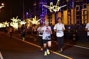 BIB: 43889, 011
                            <button type="button" onclick="openModal(21466859)" class="btn btn-primary btn-sm float-right btn-popup" data-toggle="modal" data-target=".modal-high-quality">
                        <i class="fas fa-shopping-cart"></i> Add to Cart
                    </button>
                                            <button type="button" onclick="isThisMe(21466859, true)" class="btn btn-success btn-sm float-right btn-popup btn-isme hidden" data-toggle="tooltip" data-placement="bottom" title="นี่คือรูปของคุณใช่ไหม คลิกที่นี่เพื่อเอาเข้าอัลบั้ม">
                        <i class="fas fa-plus"></i> Add to album
                    </button>
                    <button type="button" onclick="isThisMe(21466859, false)" class="btn btn-warning btn-sm float-right btn-popup btn-isnotme hidden">
                        <i class="fas fa-ban"></i> Remove from album
                    </button>