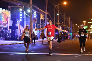 BIB: 4255, 43410, 70008
                            <button type="button" onclick="openModal(21391898)" class="btn btn-primary btn-sm float-right btn-popup" data-toggle="modal" data-target=".modal-high-quality">
                        <i class="fas fa-shopping-cart"></i> Add to Cart
                    </button>
                                            <button type="button" onclick="isThisMe(21391898, true)" class="btn btn-success btn-sm float-right btn-popup btn-isme hidden" data-toggle="tooltip" data-placement="bottom" title="นี่คือรูปของคุณใช่ไหม คลิกที่นี่เพื่อเอาเข้าอัลบั้ม">
                        <i class="fas fa-plus"></i> Add to album
                    </button>
                    <button type="button" onclick="isThisMe(21391898, false)" class="btn btn-warning btn-sm float-right btn-popup btn-isnotme hidden">
                        <i class="fas fa-ban"></i> Remove from album
                    </button>