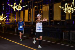 BIB: 4247, 41145
                            <button type="button" onclick="openModal(19924121)" class="btn btn-primary btn-sm float-right btn-popup" data-toggle="modal" data-target=".modal-high-quality">
                        <i class="fas fa-shopping-cart"></i> Add to Cart
                    </button>
                                            <button type="button" onclick="isThisMe(19924121, true)" class="btn btn-success btn-sm float-right btn-popup btn-isme hidden" data-toggle="tooltip" data-placement="bottom" title="นี่คือรูปของคุณใช่ไหม คลิกที่นี่เพื่อเอาเข้าอัลบั้ม">
                        <i class="fas fa-plus"></i> Add to album
                    </button>
                    <button type="button" onclick="isThisMe(19924121, false)" class="btn btn-warning btn-sm float-right btn-popup btn-isnotme hidden">
                        <i class="fas fa-ban"></i> Remove from album
                    </button>