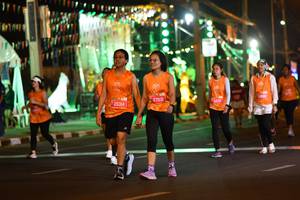 BIB: 24717, 16042, 2014
                            <button type="button" onclick="openModal(21368792)" class="btn btn-primary btn-sm float-right btn-popup" data-toggle="modal" data-target=".modal-high-quality">
                        <i class="fas fa-shopping-cart"></i> Add to Cart
                    </button>
                                            <button type="button" onclick="isThisMe(21368792, true)" class="btn btn-success btn-sm float-right btn-popup btn-isme hidden" data-toggle="tooltip" data-placement="bottom" title="นี่คือรูปของคุณใช่ไหม คลิกที่นี่เพื่อเอาเข้าอัลบั้ม">
                        <i class="fas fa-plus"></i> Add to album
                    </button>
                    <button type="button" onclick="isThisMe(21368792, false)" class="btn btn-warning btn-sm float-right btn-popup btn-isnotme hidden">
                        <i class="fas fa-ban"></i> Remove from album
                    </button>