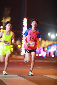 BIB: 20194, 516, 20189
                            <button type="button" onclick="openModal(20578181)" class="btn btn-primary btn-sm float-right btn-popup" data-toggle="modal" data-target=".modal-high-quality">
                        <i class="fas fa-shopping-cart"></i> Add to Cart
                    </button>
                                            <button type="button" onclick="isThisMe(20578181, true)" class="btn btn-success btn-sm float-right btn-popup btn-isme hidden" data-toggle="tooltip" data-placement="bottom" title="นี่คือรูปของคุณใช่ไหม คลิกที่นี่เพื่อเอาเข้าอัลบั้ม">
                        <i class="fas fa-plus"></i> Add to album
                    </button>
                    <button type="button" onclick="isThisMe(20578181, false)" class="btn btn-warning btn-sm float-right btn-popup btn-isnotme hidden">
                        <i class="fas fa-ban"></i> Remove from album
                    </button>