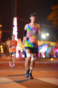BIB: 24913
                            <button type="button" onclick="openModal(20586563)" class="btn btn-primary btn-sm float-right btn-popup" data-toggle="modal" data-target=".modal-high-quality">
                        <i class="fas fa-shopping-cart"></i> Add to Cart
                    </button>
                                            <button type="button" onclick="isThisMe(20586563, true)" class="btn btn-success btn-sm float-right btn-popup btn-isme hidden" data-toggle="tooltip" data-placement="bottom" title="นี่คือรูปของคุณใช่ไหม คลิกที่นี่เพื่อเอาเข้าอัลบั้ม">
                        <i class="fas fa-plus"></i> Add to album
                    </button>
                    <button type="button" onclick="isThisMe(20586563, false)" class="btn btn-warning btn-sm float-right btn-popup btn-isnotme hidden">
                        <i class="fas fa-ban"></i> Remove from album
                    </button>