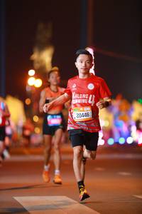 BIB: 136, 20446
                            <button type="button" onclick="openModal(20624357)" class="btn btn-primary btn-sm float-right btn-popup" data-toggle="modal" data-target=".modal-high-quality">
                        <i class="fas fa-shopping-cart"></i> Add to Cart
                    </button>
                                            <button type="button" onclick="isThisMe(20624357, true)" class="btn btn-success btn-sm float-right btn-popup btn-isme hidden" data-toggle="tooltip" data-placement="bottom" title="นี่คือรูปของคุณใช่ไหม คลิกที่นี่เพื่อเอาเข้าอัลบั้ม">
                        <i class="fas fa-plus"></i> Add to album
                    </button>
                    <button type="button" onclick="isThisMe(20624357, false)" class="btn btn-warning btn-sm float-right btn-popup btn-isnotme hidden">
                        <i class="fas fa-ban"></i> Remove from album
                    </button>