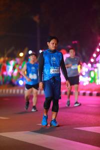 BIB: 42628
                            <button type="button" onclick="openModal(21359323)" class="btn btn-primary btn-sm float-right btn-popup" data-toggle="modal" data-target=".modal-high-quality">
                        <i class="fas fa-shopping-cart"></i> Add to Cart
                    </button>
                                            <button type="button" onclick="isThisMe(21359323, true)" class="btn btn-success btn-sm float-right btn-popup btn-isme hidden" data-toggle="tooltip" data-placement="bottom" title="นี่คือรูปของคุณใช่ไหม คลิกที่นี่เพื่อเอาเข้าอัลบั้ม">
                        <i class="fas fa-plus"></i> Add to album
                    </button>
                    <button type="button" onclick="isThisMe(21359323, false)" class="btn btn-warning btn-sm float-right btn-popup btn-isnotme hidden">
                        <i class="fas fa-ban"></i> Remove from album
                    </button>