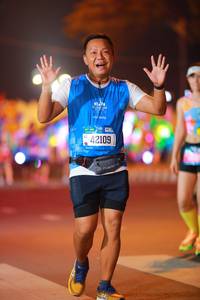 BIB: 011, 42109
                            <button type="button" onclick="openModal(21394055)" class="btn btn-primary btn-sm float-right btn-popup" data-toggle="modal" data-target=".modal-high-quality">
                        <i class="fas fa-shopping-cart"></i> Add to Cart
                    </button>
                                            <button type="button" onclick="isThisMe(21394055, true)" class="btn btn-success btn-sm float-right btn-popup btn-isme hidden" data-toggle="tooltip" data-placement="bottom" title="นี่คือรูปของคุณใช่ไหม คลิกที่นี่เพื่อเอาเข้าอัลบั้ม">
                        <i class="fas fa-plus"></i> Add to album
                    </button>
                    <button type="button" onclick="isThisMe(21394055, false)" class="btn btn-warning btn-sm float-right btn-popup btn-isnotme hidden">
                        <i class="fas fa-ban"></i> Remove from album
                    </button>