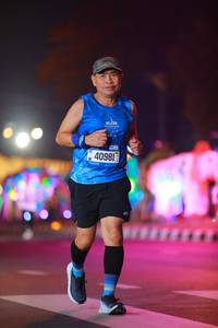 BIB: 40981
                            <button type="button" onclick="openModal(21297125)" class="btn btn-primary btn-sm float-right btn-popup" data-toggle="modal" data-target=".modal-high-quality">
                        <i class="fas fa-shopping-cart"></i> Add to Cart
                    </button>
                                            <button type="button" onclick="isThisMe(21297125, true)" class="btn btn-success btn-sm float-right btn-popup btn-isme hidden" data-toggle="tooltip" data-placement="bottom" title="นี่คือรูปของคุณใช่ไหม คลิกที่นี่เพื่อเอาเข้าอัลบั้ม">
                        <i class="fas fa-plus"></i> Add to album
                    </button>
                    <button type="button" onclick="isThisMe(21297125, false)" class="btn btn-warning btn-sm float-right btn-popup btn-isnotme hidden">
                        <i class="fas fa-ban"></i> Remove from album
                    </button>