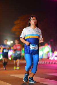 BIB: 44118
                            <button type="button" onclick="openModal(21307687)" class="btn btn-primary btn-sm float-right btn-popup" data-toggle="modal" data-target=".modal-high-quality">
                        <i class="fas fa-shopping-cart"></i> Add to Cart
                    </button>
                                            <button type="button" onclick="isThisMe(21307687, true)" class="btn btn-success btn-sm float-right btn-popup btn-isme hidden" data-toggle="tooltip" data-placement="bottom" title="นี่คือรูปของคุณใช่ไหม คลิกที่นี่เพื่อเอาเข้าอัลบั้ม">
                        <i class="fas fa-plus"></i> Add to album
                    </button>
                    <button type="button" onclick="isThisMe(21307687, false)" class="btn btn-warning btn-sm float-right btn-popup btn-isnotme hidden">
                        <i class="fas fa-ban"></i> Remove from album
                    </button>