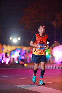 BIB: 235
                            <button type="button" onclick="openModal(21334705)" class="btn btn-primary btn-sm float-right btn-popup" data-toggle="modal" data-target=".modal-high-quality">
                        <i class="fas fa-shopping-cart"></i> Add to Cart
                    </button>
                                            <button type="button" onclick="isThisMe(21334705, true)" class="btn btn-success btn-sm float-right btn-popup btn-isme hidden" data-toggle="tooltip" data-placement="bottom" title="นี่คือรูปของคุณใช่ไหม คลิกที่นี่เพื่อเอาเข้าอัลบั้ม">
                        <i class="fas fa-plus"></i> Add to album
                    </button>
                    <button type="button" onclick="isThisMe(21334705, false)" class="btn btn-warning btn-sm float-right btn-popup btn-isnotme hidden">
                        <i class="fas fa-ban"></i> Remove from album
                    </button>