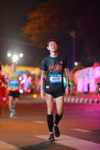 BIB: 41572
                            <button type="button" onclick="openModal(21361227)" class="btn btn-primary btn-sm float-right btn-popup" data-toggle="modal" data-target=".modal-high-quality">
                        <i class="fas fa-shopping-cart"></i> Add to Cart
                    </button>
                                            <button type="button" onclick="isThisMe(21361227, true)" class="btn btn-success btn-sm float-right btn-popup btn-isme hidden" data-toggle="tooltip" data-placement="bottom" title="นี่คือรูปของคุณใช่ไหม คลิกที่นี่เพื่อเอาเข้าอัลบั้ม">
                        <i class="fas fa-plus"></i> Add to album
                    </button>
                    <button type="button" onclick="isThisMe(21361227, false)" class="btn btn-warning btn-sm float-right btn-popup btn-isnotme hidden">
                        <i class="fas fa-ban"></i> Remove from album
                    </button>