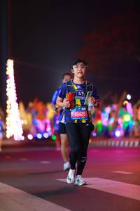 BIB: 45425
                            <button type="button" onclick="openModal(21290122)" class="btn btn-primary btn-sm float-right btn-popup" data-toggle="modal" data-target=".modal-high-quality">
                        <i class="fas fa-shopping-cart"></i> Add to Cart
                    </button>
                                            <button type="button" onclick="isThisMe(21290122, true)" class="btn btn-success btn-sm float-right btn-popup btn-isme hidden" data-toggle="tooltip" data-placement="bottom" title="นี่คือรูปของคุณใช่ไหม คลิกที่นี่เพื่อเอาเข้าอัลบั้ม">
                        <i class="fas fa-plus"></i> Add to album
                    </button>
                    <button type="button" onclick="isThisMe(21290122, false)" class="btn btn-warning btn-sm float-right btn-popup btn-isnotme hidden">
                        <i class="fas fa-ban"></i> Remove from album
                    </button>