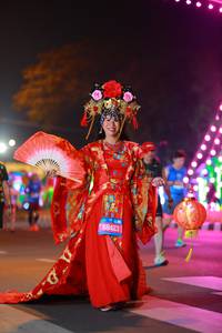 BIB: 68423
                            <button type="button" onclick="openModal(21390750)" class="btn btn-primary btn-sm float-right btn-popup" data-toggle="modal" data-target=".modal-high-quality">
                        <i class="fas fa-shopping-cart"></i> Add to Cart
                    </button>
                                            <button type="button" onclick="isThisMe(21390750, true)" class="btn btn-success btn-sm float-right btn-popup btn-isme hidden" data-toggle="tooltip" data-placement="bottom" title="นี่คือรูปของคุณใช่ไหม คลิกที่นี่เพื่อเอาเข้าอัลบั้ม">
                        <i class="fas fa-plus"></i> Add to album
                    </button>
                    <button type="button" onclick="isThisMe(21390750, false)" class="btn btn-warning btn-sm float-right btn-popup btn-isnotme hidden">
                        <i class="fas fa-ban"></i> Remove from album
                    </button>