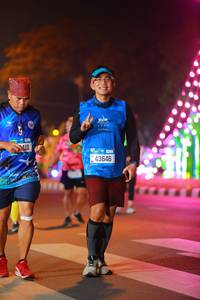 BIB: 410, 43646
                            <button type="button" onclick="openModal(21372356)" class="btn btn-primary btn-sm float-right btn-popup" data-toggle="modal" data-target=".modal-high-quality">
                        <i class="fas fa-shopping-cart"></i> Add to Cart
                    </button>
                                            <button type="button" onclick="isThisMe(21372356, true)" class="btn btn-success btn-sm float-right btn-popup btn-isme hidden" data-toggle="tooltip" data-placement="bottom" title="นี่คือรูปของคุณใช่ไหม คลิกที่นี่เพื่อเอาเข้าอัลบั้ม">
                        <i class="fas fa-plus"></i> Add to album
                    </button>
                    <button type="button" onclick="isThisMe(21372356, false)" class="btn btn-warning btn-sm float-right btn-popup btn-isnotme hidden">
                        <i class="fas fa-ban"></i> Remove from album
                    </button>