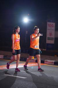 BIB: 06192, 22119, 100
                            <button type="button" onclick="openModal(21268763)" class="btn btn-primary btn-sm float-right btn-popup" data-toggle="modal" data-target=".modal-high-quality">
                        <i class="fas fa-shopping-cart"></i> Add to Cart
                    </button>
                                            <button type="button" onclick="isThisMe(21268763, true)" class="btn btn-success btn-sm float-right btn-popup btn-isme hidden" data-toggle="tooltip" data-placement="bottom" title="นี่คือรูปของคุณใช่ไหม คลิกที่นี่เพื่อเอาเข้าอัลบั้ม">
                        <i class="fas fa-plus"></i> Add to album
                    </button>
                    <button type="button" onclick="isThisMe(21268763, false)" class="btn btn-warning btn-sm float-right btn-popup btn-isnotme hidden">
                        <i class="fas fa-ban"></i> Remove from album
                    </button>