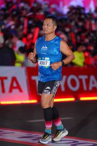 BIB: 2021, 43167
                            <button type="button" onclick="openModal(21247925)" class="btn btn-primary btn-sm float-right btn-popup" data-toggle="modal" data-target=".modal-high-quality">
                        <i class="fas fa-shopping-cart"></i> Add to Cart
                    </button>
                                            <button type="button" onclick="isThisMe(21247925, true)" class="btn btn-success btn-sm float-right btn-popup btn-isme hidden" data-toggle="tooltip" data-placement="bottom" title="นี่คือรูปของคุณใช่ไหม คลิกที่นี่เพื่อเอาเข้าอัลบั้ม">
                        <i class="fas fa-plus"></i> Add to album
                    </button>
                    <button type="button" onclick="isThisMe(21247925, false)" class="btn btn-warning btn-sm float-right btn-popup btn-isnotme hidden">
                        <i class="fas fa-ban"></i> Remove from album
                    </button>
