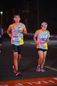 BIB: 42485, 45593
                            <button type="button" onclick="openModal(21336415)" class="btn btn-primary btn-sm float-right btn-popup" data-toggle="modal" data-target=".modal-high-quality">
                        <i class="fas fa-shopping-cart"></i> Add to Cart
                    </button>
                                            <button type="button" onclick="isThisMe(21336415, true)" class="btn btn-success btn-sm float-right btn-popup btn-isme hidden" data-toggle="tooltip" data-placement="bottom" title="นี่คือรูปของคุณใช่ไหม คลิกที่นี่เพื่อเอาเข้าอัลบั้ม">
                        <i class="fas fa-plus"></i> Add to album
                    </button>
                    <button type="button" onclick="isThisMe(21336415, false)" class="btn btn-warning btn-sm float-right btn-popup btn-isnotme hidden">
                        <i class="fas fa-ban"></i> Remove from album
                    </button>