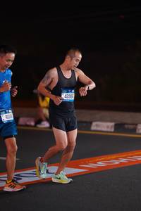 BIB: 410, 42065
                            <button type="button" onclick="openModal(21303891)" class="btn btn-primary btn-sm float-right btn-popup" data-toggle="modal" data-target=".modal-high-quality">
                        <i class="fas fa-shopping-cart"></i> Add to Cart
                    </button>
                                            <button type="button" onclick="isThisMe(21303891, true)" class="btn btn-success btn-sm float-right btn-popup btn-isme hidden" data-toggle="tooltip" data-placement="bottom" title="นี่คือรูปของคุณใช่ไหม คลิกที่นี่เพื่อเอาเข้าอัลบั้ม">
                        <i class="fas fa-plus"></i> Add to album
                    </button>
                    <button type="button" onclick="isThisMe(21303891, false)" class="btn btn-warning btn-sm float-right btn-popup btn-isnotme hidden">
                        <i class="fas fa-ban"></i> Remove from album
                    </button>