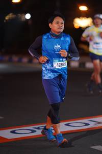 BIB: 2020, 42628
                            <button type="button" onclick="openModal(21361407)" class="btn btn-primary btn-sm float-right btn-popup" data-toggle="modal" data-target=".modal-high-quality">
                        <i class="fas fa-shopping-cart"></i> Add to Cart
                    </button>
                                            <button type="button" onclick="isThisMe(21361407, true)" class="btn btn-success btn-sm float-right btn-popup btn-isme hidden" data-toggle="tooltip" data-placement="bottom" title="นี่คือรูปของคุณใช่ไหม คลิกที่นี่เพื่อเอาเข้าอัลบั้ม">
                        <i class="fas fa-plus"></i> Add to album
                    </button>
                    <button type="button" onclick="isThisMe(21361407, false)" class="btn btn-warning btn-sm float-right btn-popup btn-isnotme hidden">
                        <i class="fas fa-ban"></i> Remove from album
                    </button>