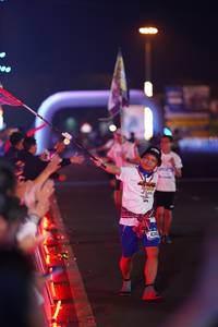 BIB: 438, 
                            <button type="button" onclick="openModal(21361058)" class="btn btn-primary btn-sm float-right btn-popup" data-toggle="modal" data-target=".modal-high-quality">
                        <i class="fas fa-shopping-cart"></i> Add to Cart
                    </button>
                                            <button type="button" onclick="isThisMe(21361058, true)" class="btn btn-success btn-sm float-right btn-popup btn-isme hidden" data-toggle="tooltip" data-placement="bottom" title="นี่คือรูปของคุณใช่ไหม คลิกที่นี่เพื่อเอาเข้าอัลบั้ม">
                        <i class="fas fa-plus"></i> Add to album
                    </button>
                    <button type="button" onclick="isThisMe(21361058, false)" class="btn btn-warning btn-sm float-right btn-popup btn-isnotme hidden">
                        <i class="fas fa-ban"></i> Remove from album
                    </button>