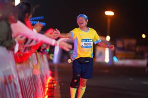 BIB: 46086
                            <button type="button" onclick="openModal(21365623)" class="btn btn-primary btn-sm float-right btn-popup" data-toggle="modal" data-target=".modal-high-quality">
                        <i class="fas fa-shopping-cart"></i> Add to Cart
                    </button>
                                            <button type="button" onclick="isThisMe(21365623, true)" class="btn btn-success btn-sm float-right btn-popup btn-isme hidden" data-toggle="tooltip" data-placement="bottom" title="นี่คือรูปของคุณใช่ไหม คลิกที่นี่เพื่อเอาเข้าอัลบั้ม">
                        <i class="fas fa-plus"></i> Add to album
                    </button>
                    <button type="button" onclick="isThisMe(21365623, false)" class="btn btn-warning btn-sm float-right btn-popup btn-isnotme hidden">
                        <i class="fas fa-ban"></i> Remove from album
                    </button>