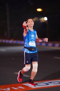 BIB: 7040
                            <button type="button" onclick="openModal(21357424)" class="btn btn-primary btn-sm float-right btn-popup" data-toggle="modal" data-target=".modal-high-quality">
                        <i class="fas fa-shopping-cart"></i> Add to Cart
                    </button>
                                            <button type="button" onclick="isThisMe(21357424, true)" class="btn btn-success btn-sm float-right btn-popup btn-isme hidden" data-toggle="tooltip" data-placement="bottom" title="นี่คือรูปของคุณใช่ไหม คลิกที่นี่เพื่อเอาเข้าอัลบั้ม">
                        <i class="fas fa-plus"></i> Add to album
                    </button>
                    <button type="button" onclick="isThisMe(21357424, false)" class="btn btn-warning btn-sm float-right btn-popup btn-isnotme hidden">
                        <i class="fas fa-ban"></i> Remove from album
                    </button>