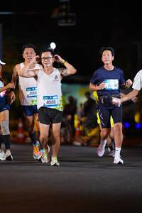 BIB: 4068, 40100
                            <button type="button" onclick="openModal(20224054)" class="btn btn-primary btn-sm float-right btn-popup" data-toggle="modal" data-target=".modal-high-quality">
                        <i class="fas fa-shopping-cart"></i> Add to Cart
                    </button>
                                            <button type="button" onclick="isThisMe(20224054, true)" class="btn btn-success btn-sm float-right btn-popup btn-isme hidden" data-toggle="tooltip" data-placement="bottom" title="นี่คือรูปของคุณใช่ไหม คลิกที่นี่เพื่อเอาเข้าอัลบั้ม">
                        <i class="fas fa-plus"></i> Add to album
                    </button>
                    <button type="button" onclick="isThisMe(20224054, false)" class="btn btn-warning btn-sm float-right btn-popup btn-isnotme hidden">
                        <i class="fas fa-ban"></i> Remove from album
                    </button>