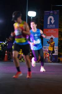 BIB: 2009, 42195, 211
                            <button type="button" onclick="openModal(20036527)" class="btn btn-primary btn-sm float-right btn-popup" data-toggle="modal" data-target=".modal-high-quality">
                        <i class="fas fa-shopping-cart"></i> Add to Cart
                    </button>
                                            <button type="button" onclick="isThisMe(20036527, true)" class="btn btn-success btn-sm float-right btn-popup btn-isme hidden" data-toggle="tooltip" data-placement="bottom" title="นี่คือรูปของคุณใช่ไหม คลิกที่นี่เพื่อเอาเข้าอัลบั้ม">
                        <i class="fas fa-plus"></i> Add to album
                    </button>
                    <button type="button" onclick="isThisMe(20036527, false)" class="btn btn-warning btn-sm float-right btn-popup btn-isnotme hidden">
                        <i class="fas fa-ban"></i> Remove from album
                    </button>