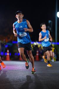 BIB: 2013, 42295
                            <button type="button" onclick="openModal(19921571)" class="btn btn-primary btn-sm float-right btn-popup" data-toggle="modal" data-target=".modal-high-quality">
                        <i class="fas fa-shopping-cart"></i> Add to Cart
                    </button>
                                            <button type="button" onclick="isThisMe(19921571, true)" class="btn btn-success btn-sm float-right btn-popup btn-isme hidden" data-toggle="tooltip" data-placement="bottom" title="นี่คือรูปของคุณใช่ไหม คลิกที่นี่เพื่อเอาเข้าอัลบั้ม">
                        <i class="fas fa-plus"></i> Add to album
                    </button>
                    <button type="button" onclick="isThisMe(19921571, false)" class="btn btn-warning btn-sm float-right btn-popup btn-isnotme hidden">
                        <i class="fas fa-ban"></i> Remove from album
                    </button>