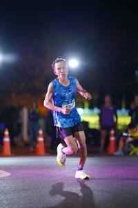 BIB: 40621
                            <button type="button" onclick="openModal(19773665)" class="btn btn-primary btn-sm float-right btn-popup" data-toggle="modal" data-target=".modal-high-quality">
                        <i class="fas fa-shopping-cart"></i> Add to Cart
                    </button>
                                            <button type="button" onclick="isThisMe(19773665, true)" class="btn btn-success btn-sm float-right btn-popup btn-isme hidden" data-toggle="tooltip" data-placement="bottom" title="นี่คือรูปของคุณใช่ไหม คลิกที่นี่เพื่อเอาเข้าอัลบั้ม">
                        <i class="fas fa-plus"></i> Add to album
                    </button>
                    <button type="button" onclick="isThisMe(19773665, false)" class="btn btn-warning btn-sm float-right btn-popup btn-isnotme hidden">
                        <i class="fas fa-ban"></i> Remove from album
                    </button>