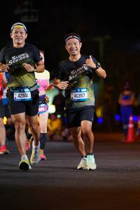 BIB: 42841, 41357
                            <button type="button" onclick="openModal(20338352)" class="btn btn-primary btn-sm float-right btn-popup" data-toggle="modal" data-target=".modal-high-quality">
                        <i class="fas fa-shopping-cart"></i> Add to Cart
                    </button>
                                            <button type="button" onclick="isThisMe(20338352, true)" class="btn btn-success btn-sm float-right btn-popup btn-isme hidden" data-toggle="tooltip" data-placement="bottom" title="นี่คือรูปของคุณใช่ไหม คลิกที่นี่เพื่อเอาเข้าอัลบั้ม">
                        <i class="fas fa-plus"></i> Add to album
                    </button>
                    <button type="button" onclick="isThisMe(20338352, false)" class="btn btn-warning btn-sm float-right btn-popup btn-isnotme hidden">
                        <i class="fas fa-ban"></i> Remove from album
                    </button>