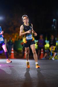 BIB: 40985
                            <button type="button" onclick="openModal(19801966)" class="btn btn-primary btn-sm float-right btn-popup" data-toggle="modal" data-target=".modal-high-quality">
                        <i class="fas fa-shopping-cart"></i> Add to Cart
                    </button>
                                            <button type="button" onclick="isThisMe(19801966, true)" class="btn btn-success btn-sm float-right btn-popup btn-isme hidden" data-toggle="tooltip" data-placement="bottom" title="นี่คือรูปของคุณใช่ไหม คลิกที่นี่เพื่อเอาเข้าอัลบั้ม">
                        <i class="fas fa-plus"></i> Add to album
                    </button>
                    <button type="button" onclick="isThisMe(19801966, false)" class="btn btn-warning btn-sm float-right btn-popup btn-isnotme hidden">
                        <i class="fas fa-ban"></i> Remove from album
                    </button>