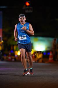 BIB: 40471
                            <button type="button" onclick="openModal(20047363)" class="btn btn-primary btn-sm float-right btn-popup" data-toggle="modal" data-target=".modal-high-quality">
                        <i class="fas fa-shopping-cart"></i> Add to Cart
                    </button>
                                            <button type="button" onclick="isThisMe(20047363, true)" class="btn btn-success btn-sm float-right btn-popup btn-isme hidden" data-toggle="tooltip" data-placement="bottom" title="นี่คือรูปของคุณใช่ไหม คลิกที่นี่เพื่อเอาเข้าอัลบั้ม">
                        <i class="fas fa-plus"></i> Add to album
                    </button>
                    <button type="button" onclick="isThisMe(20047363, false)" class="btn btn-warning btn-sm float-right btn-popup btn-isnotme hidden">
                        <i class="fas fa-ban"></i> Remove from album
                    </button>