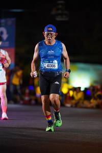 BIB: 1871, 41306
                            <button type="button" onclick="openModal(20375038)" class="btn btn-primary btn-sm float-right btn-popup" data-toggle="modal" data-target=".modal-high-quality">
                        <i class="fas fa-shopping-cart"></i> Add to Cart
                    </button>
                                            <button type="button" onclick="isThisMe(20375038, true)" class="btn btn-success btn-sm float-right btn-popup btn-isme hidden" data-toggle="tooltip" data-placement="bottom" title="นี่คือรูปของคุณใช่ไหม คลิกที่นี่เพื่อเอาเข้าอัลบั้ม">
                        <i class="fas fa-plus"></i> Add to album
                    </button>
                    <button type="button" onclick="isThisMe(20375038, false)" class="btn btn-warning btn-sm float-right btn-popup btn-isnotme hidden">
                        <i class="fas fa-ban"></i> Remove from album
                    </button>